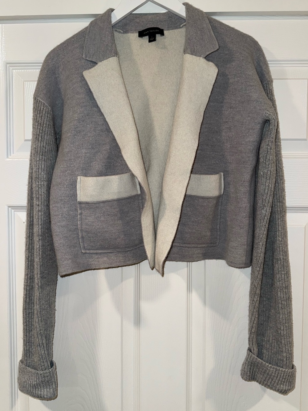 Ann Taylor Merino Wool Knit Sleeve Cropped Chic Sweater Blazer Jacket - Picture 2 of 7
